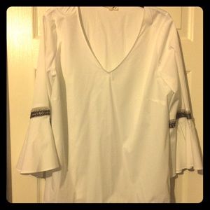 White dress top w/gray & black sequence